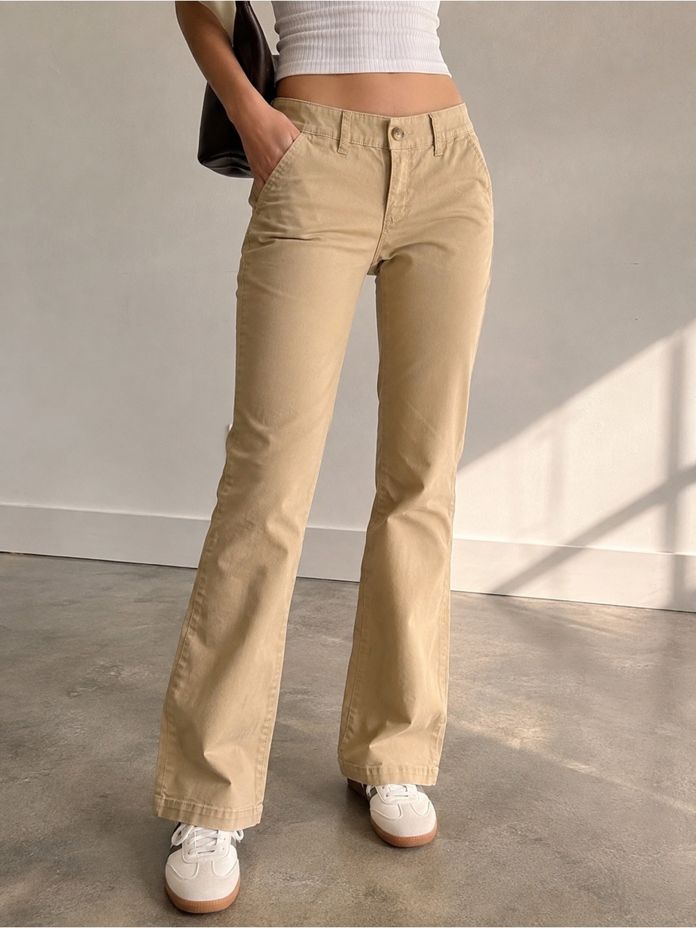 American Eagle Kick Boot Khaki Pants Low Rise Stretch Tan Size 6 NWT